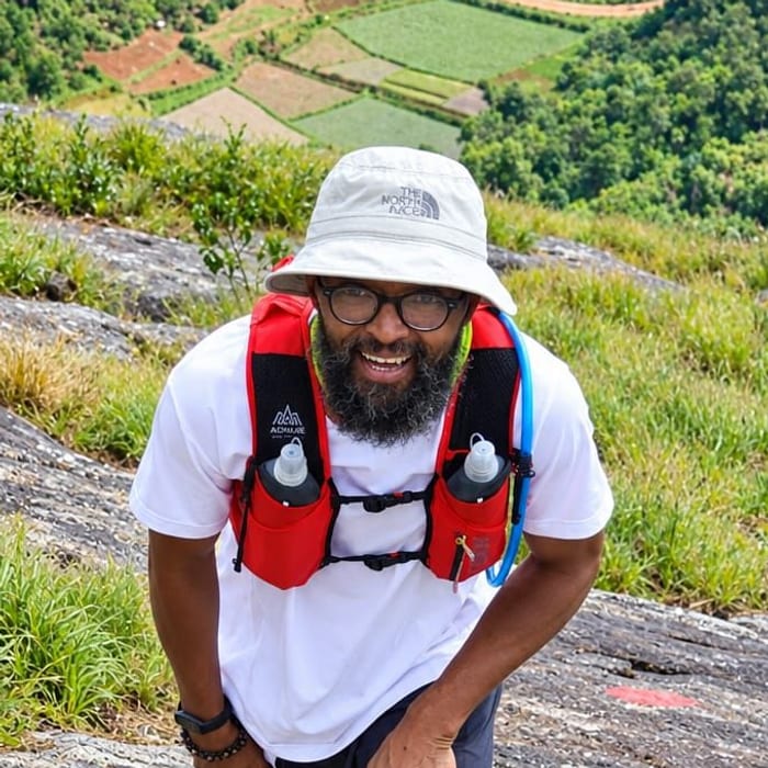 Portrait of Njaka, BEMIRAY Tours guide